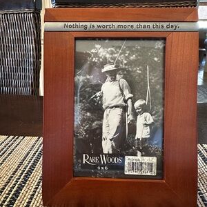 Cherry-Finish 4x6 Photo Frame with Inspirational Plaque